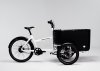 AKTION Butchers & Bicycles MK1-E Gen.3 Vario, Bosch CX Gen4 / white-black mit Türe inkl. Kindersitz, Handschuhfach & Wetterzelt